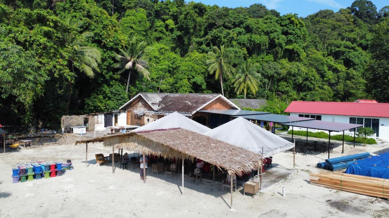 Empire Hotels & Resorts Kampong Pasir Hantu Esterno foto